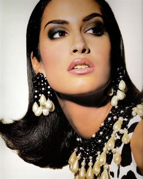 moin ghauri|Yasmeen Ghauri (@yasmeenghauri) • Instagram photos and videos